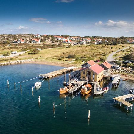 Everts Sjoebods Bed & Breakfast Ґреббестад Екстер'єр фото