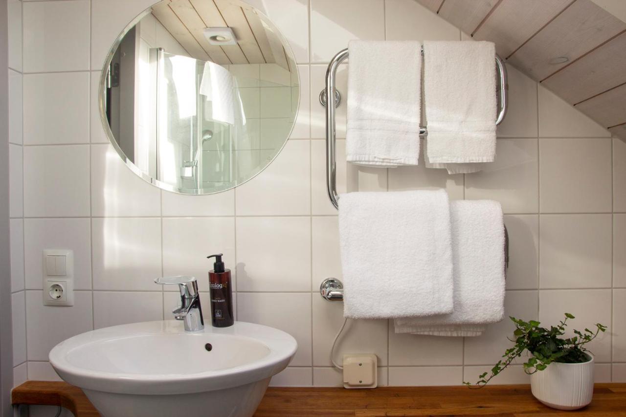 Everts Sjoebods Bed & Breakfast Ґреббестад Екстер'єр фото